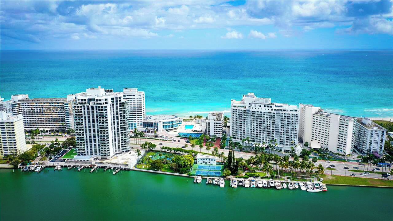 Photo of Outdoor in Mid Beach