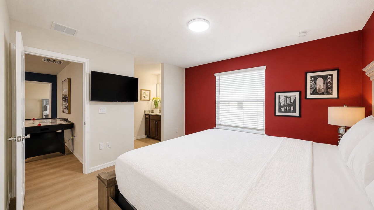 Photo of Bedroom in Davenport