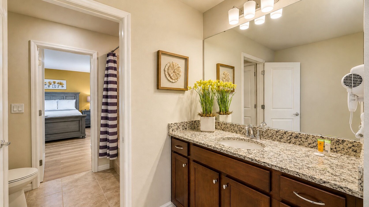 Photo of Bathroom in Davenport