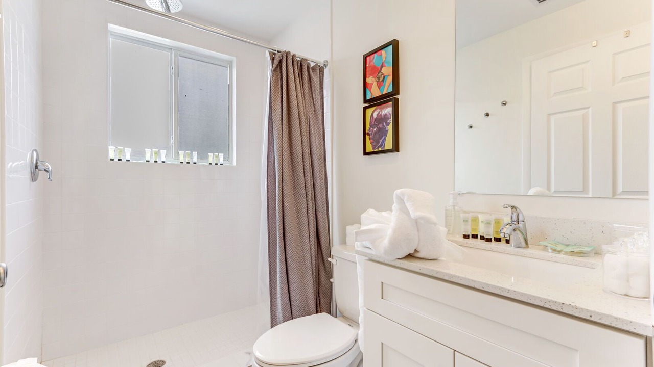 Photo of Bathroom in Wynwood Art District
