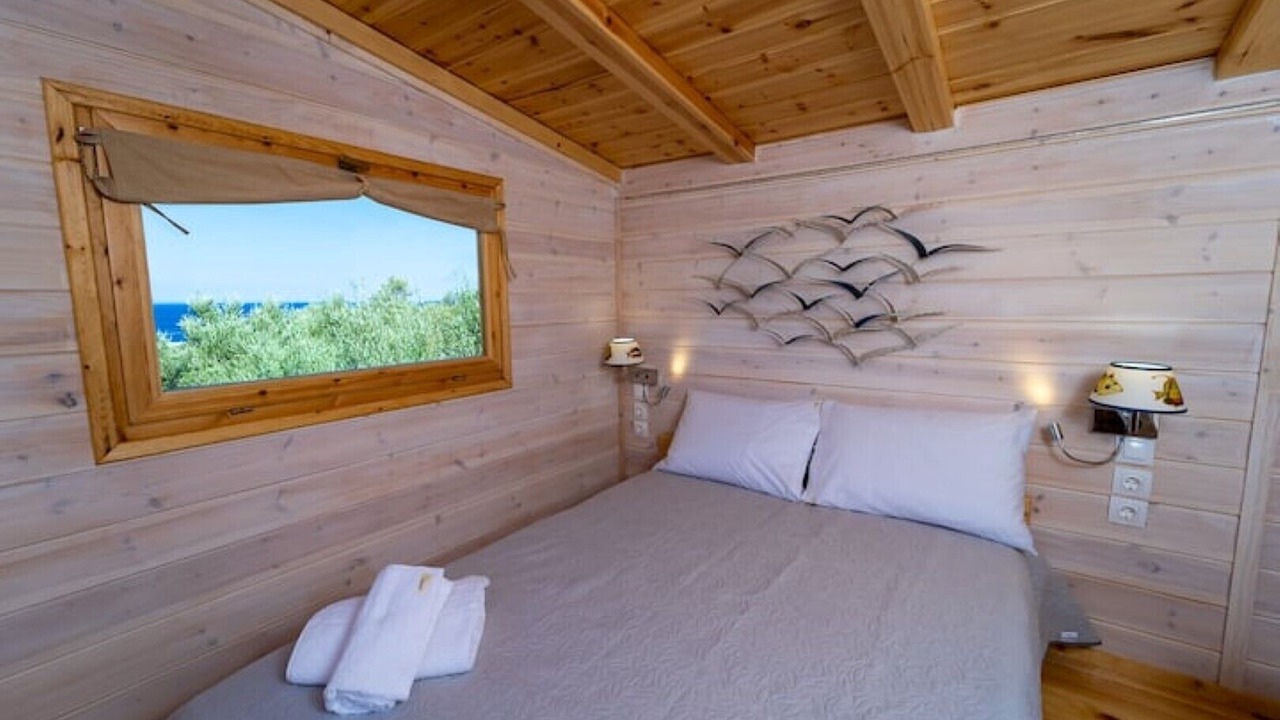 Photo of Bedroom in Elation