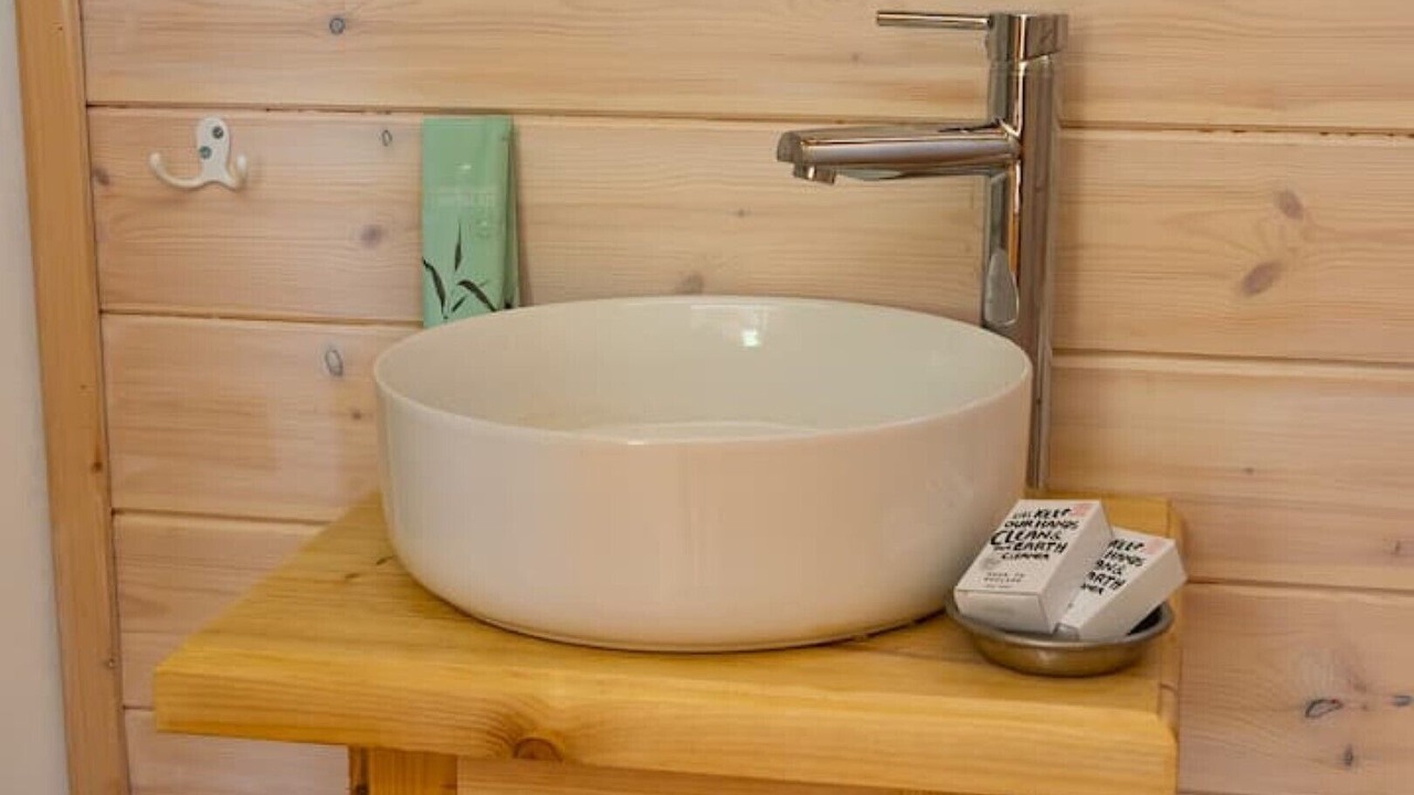 Photo of Bathroom in Elation