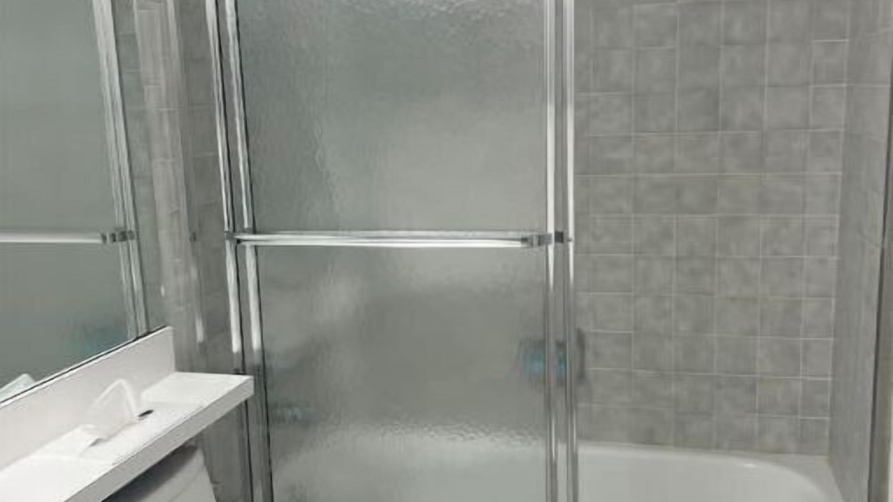 Photo of Bathroom in Sun 'N Lake