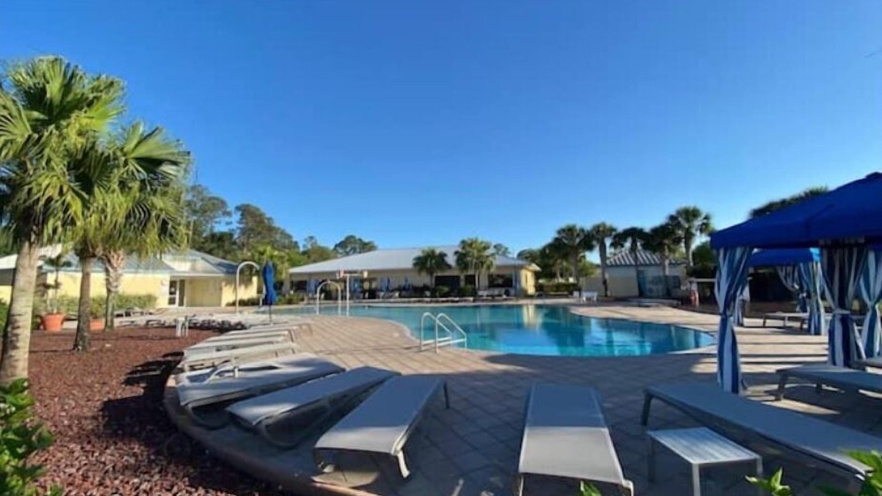 Photo of Outdoor in Sun 'N Lake