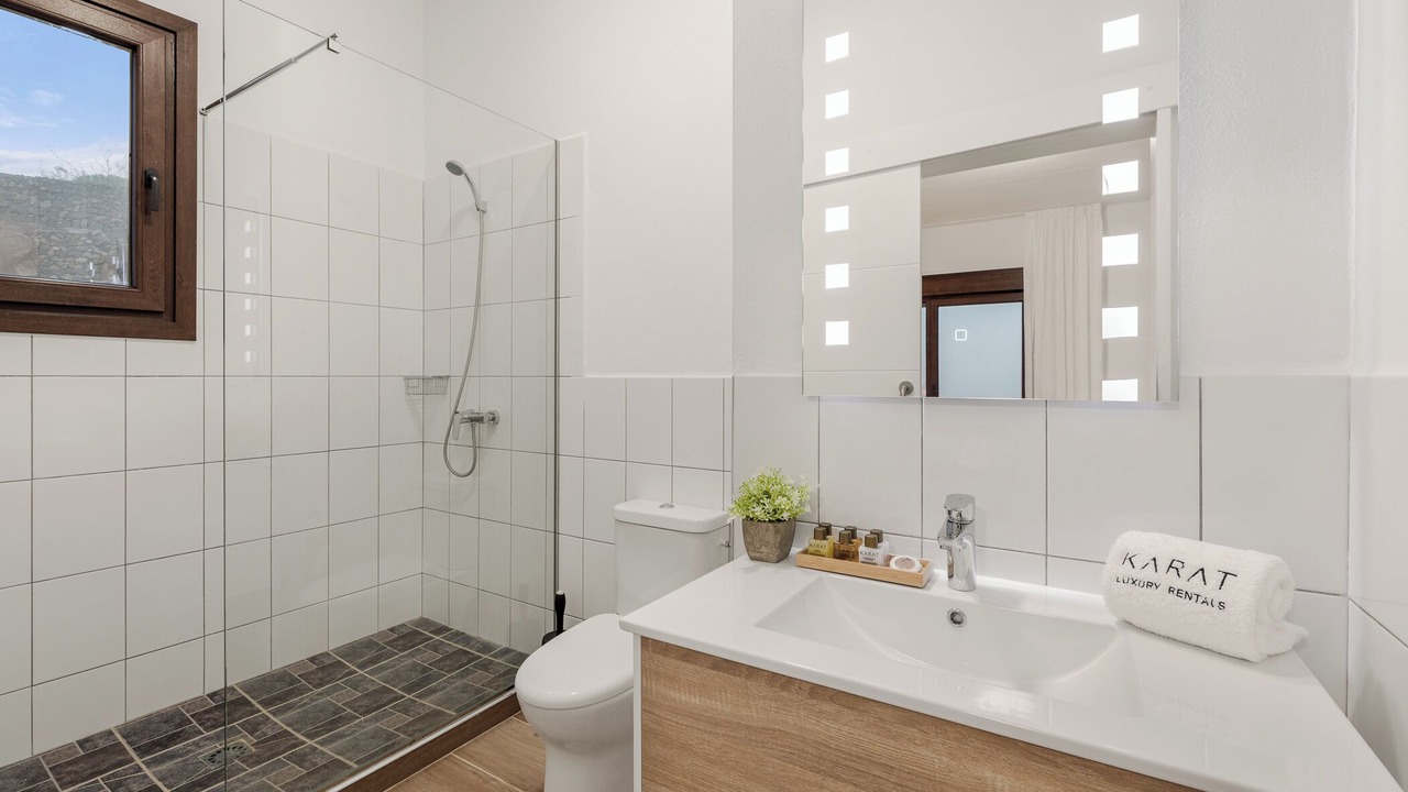 Photo of Bathroom in San Miguel de Abona