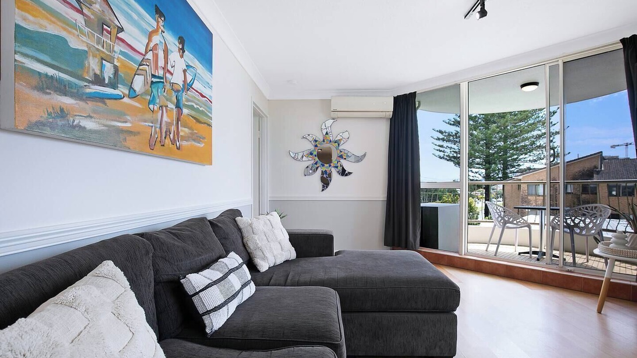 Photo of Livingroom in Palm Beach