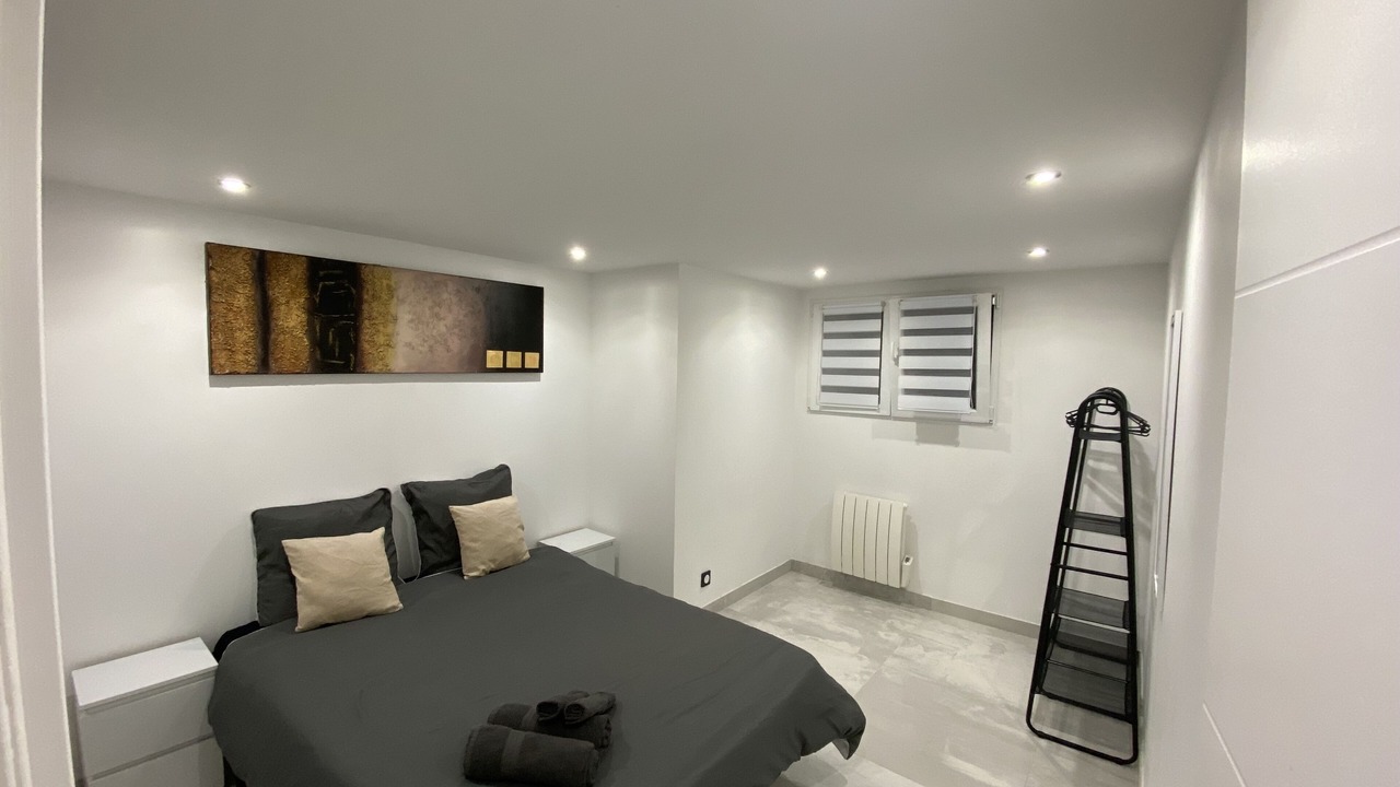 Photo of Bedroom in Feyzin