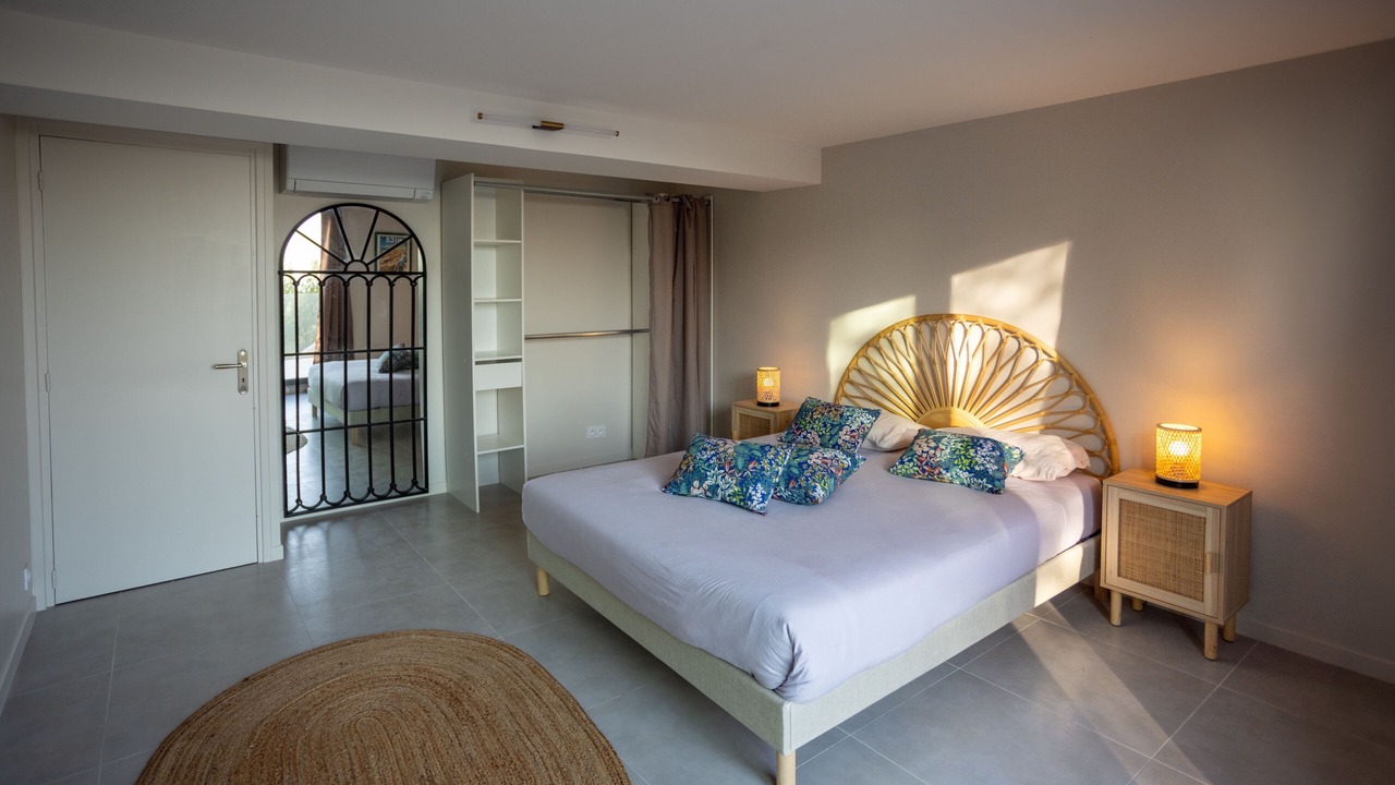 Photo of Bedroom in Ollioules