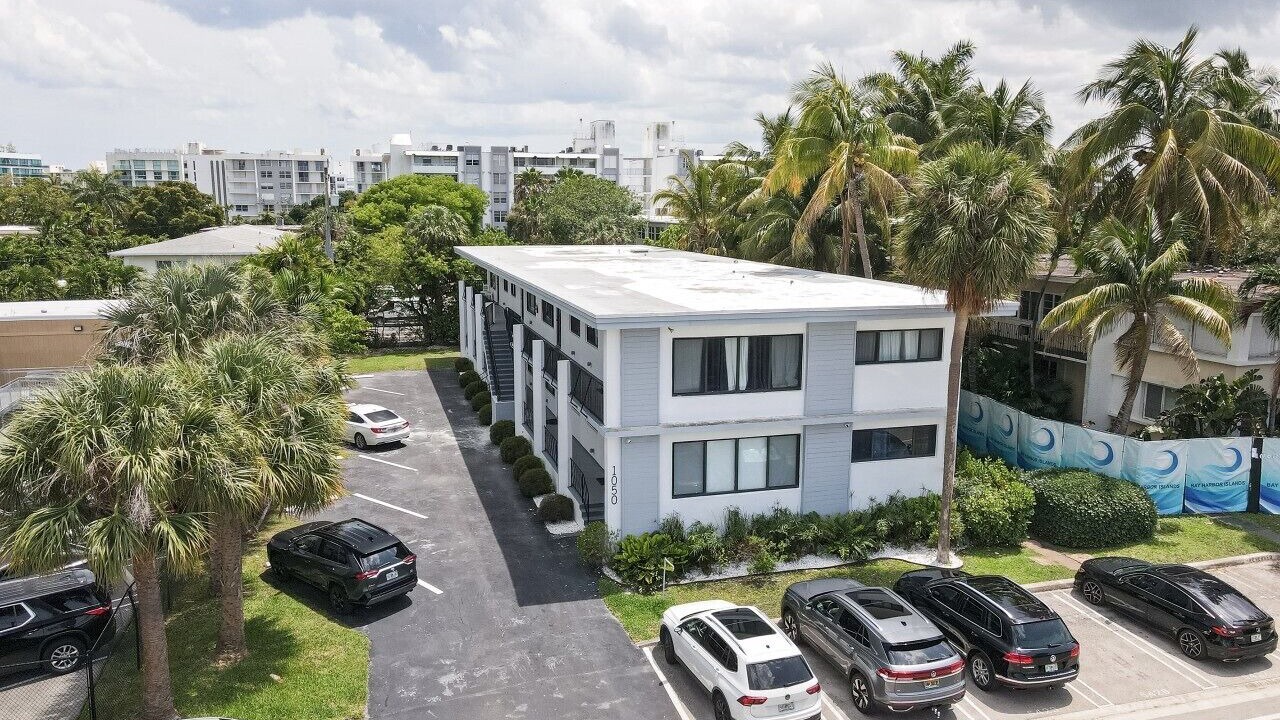 Photo of Others in Bay Harbor Islands