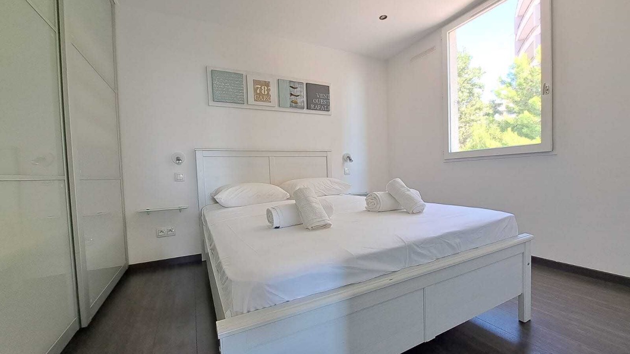 Photo of Bedroom in Cannes La Bocca