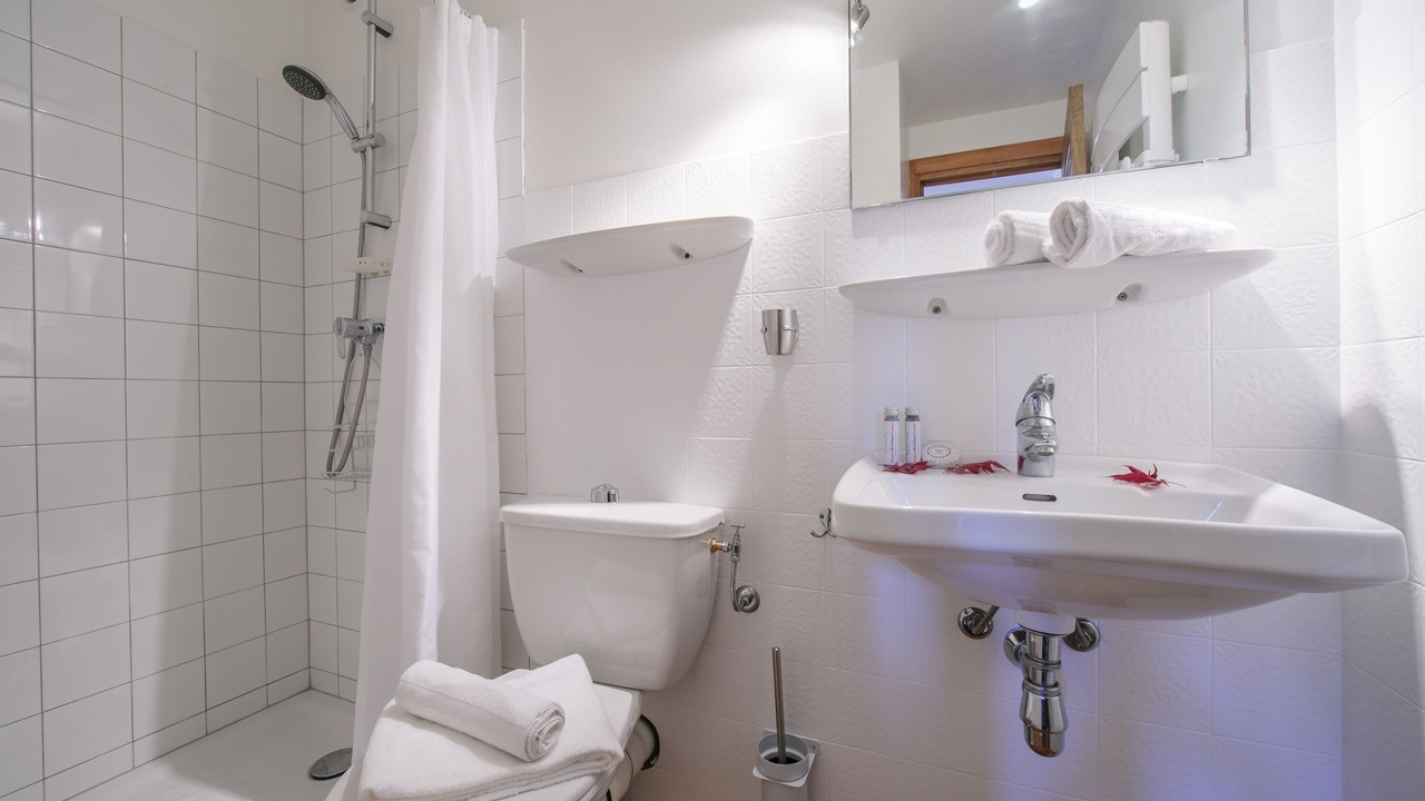 Photo of Bathroom in Montroc