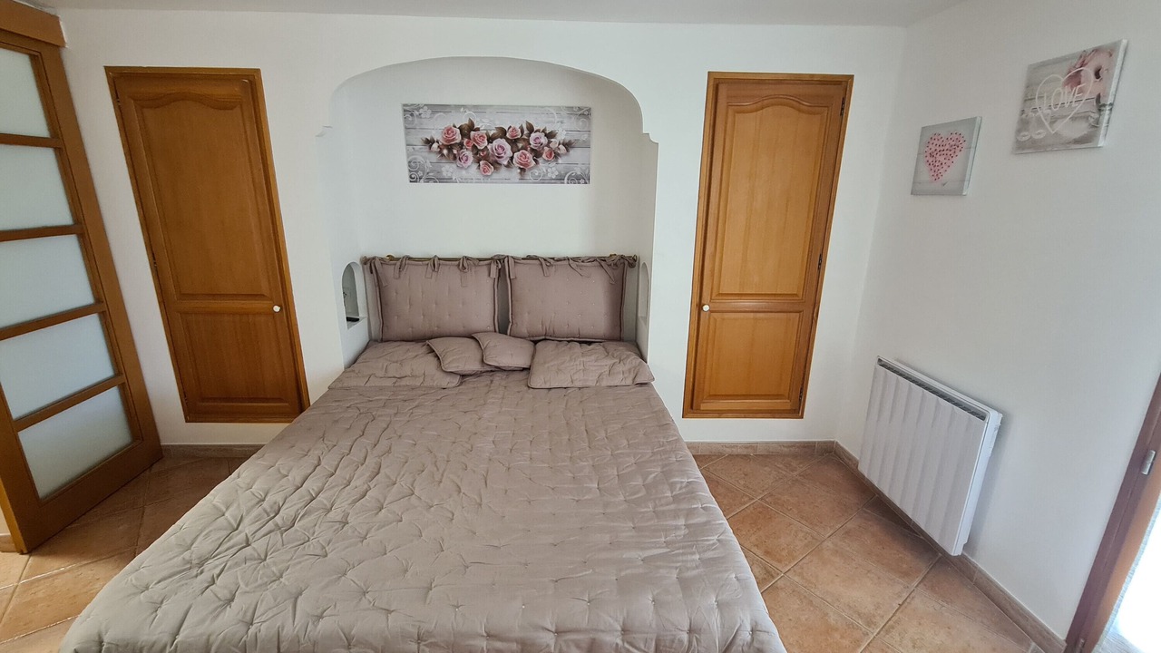 Photo of Bedroom in Carnoules
