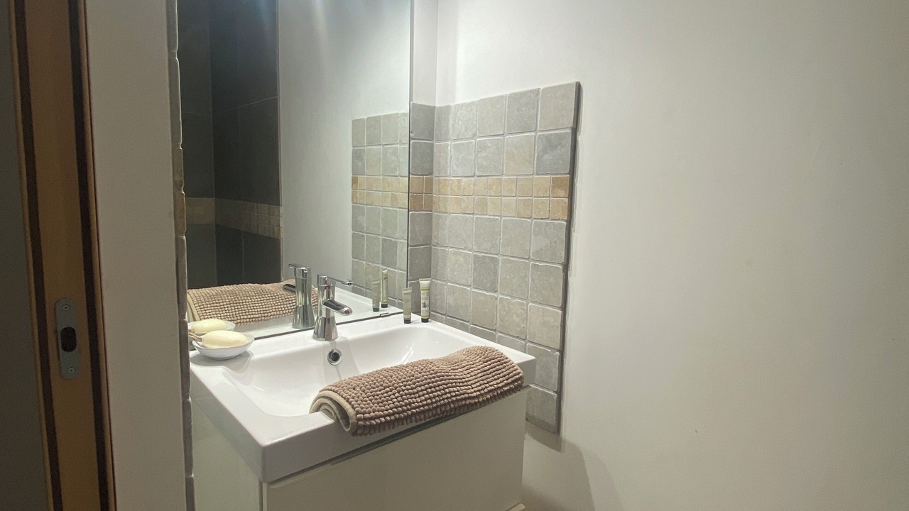 Photo of Bathroom in Cadenet