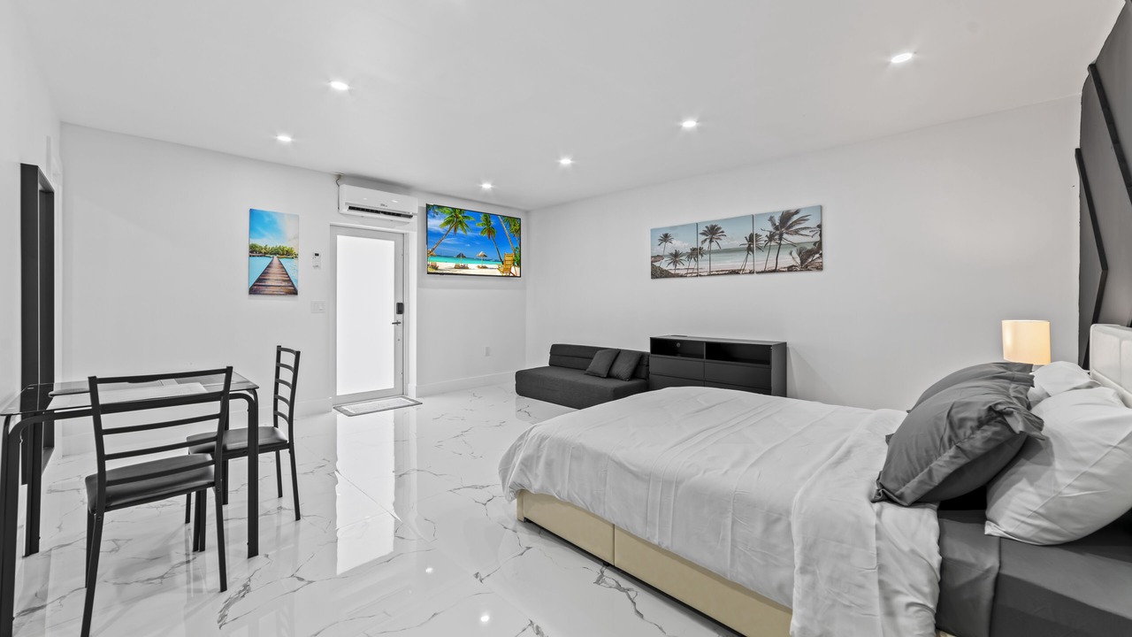 Photo of Bedroom in Richmond West