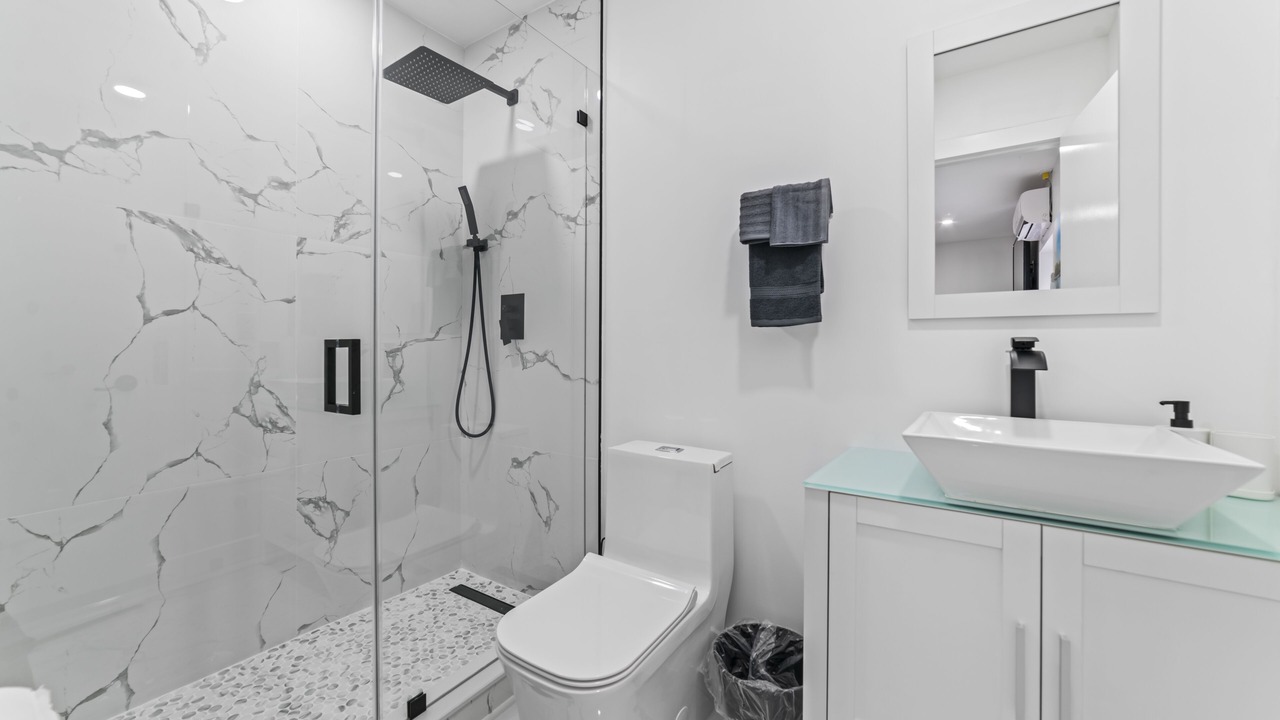 Photo of Bathroom in Richmond West