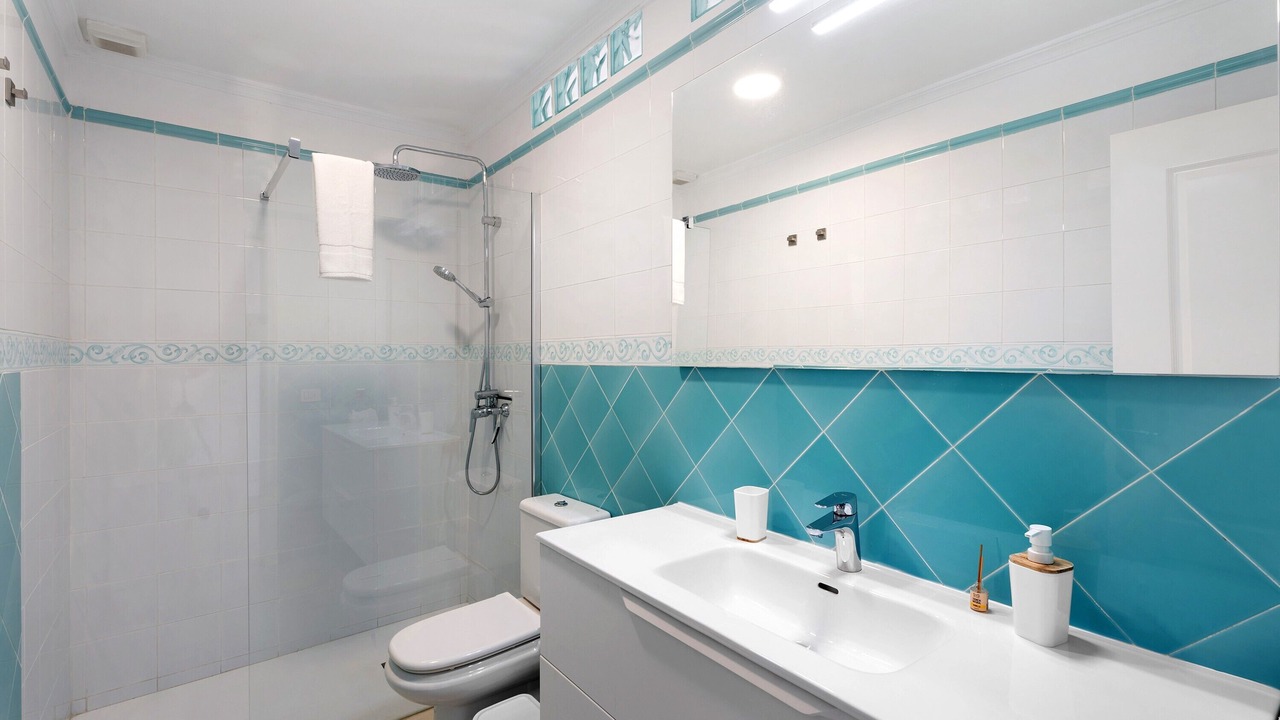 Photo of Bathroom in Alcala