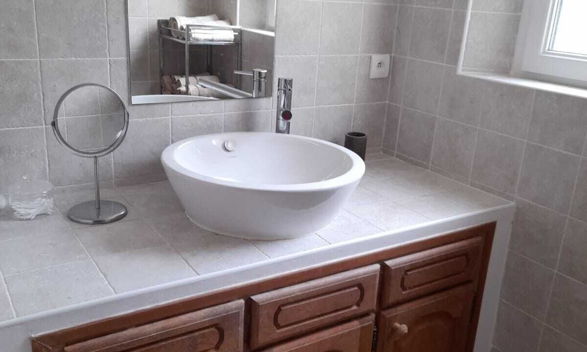 Photo of Bathroom in Flayosc