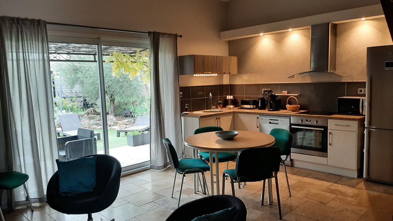 Photo of Kitchen in Auriol