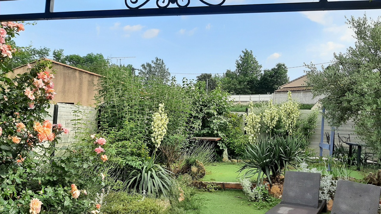 Photo of Outdoor in Auriol