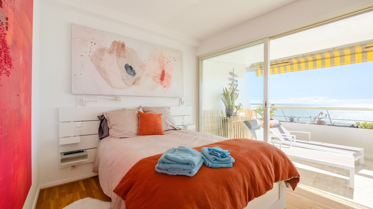 Photo of Bedroom in Villeneuve-Loubet
