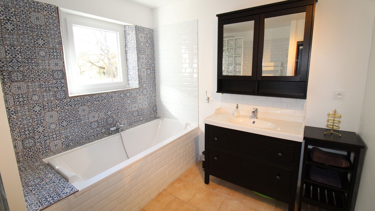 Photo of Bathroom in La Verdiere