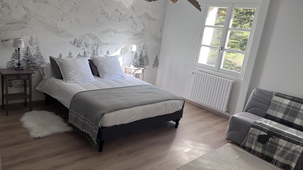 Photo of Bedroom in Les Vigneaux