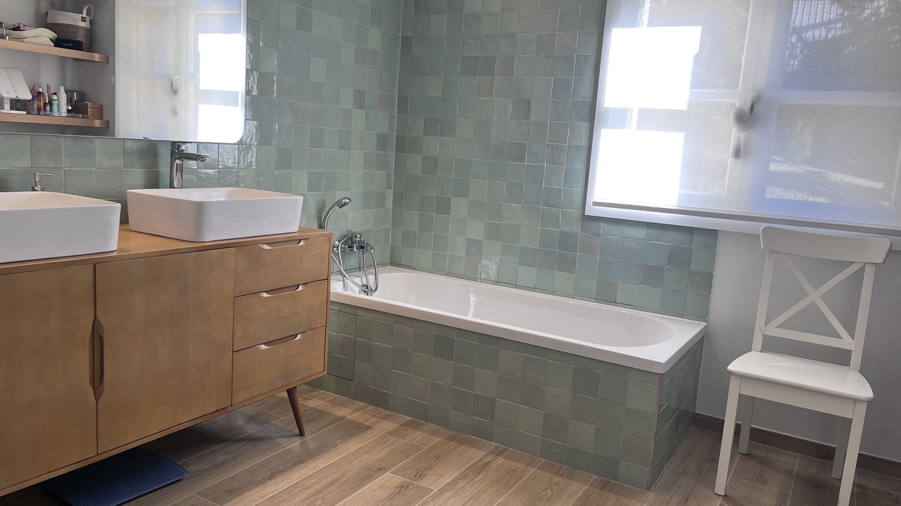 Photo of Bathroom in Les Vigneaux