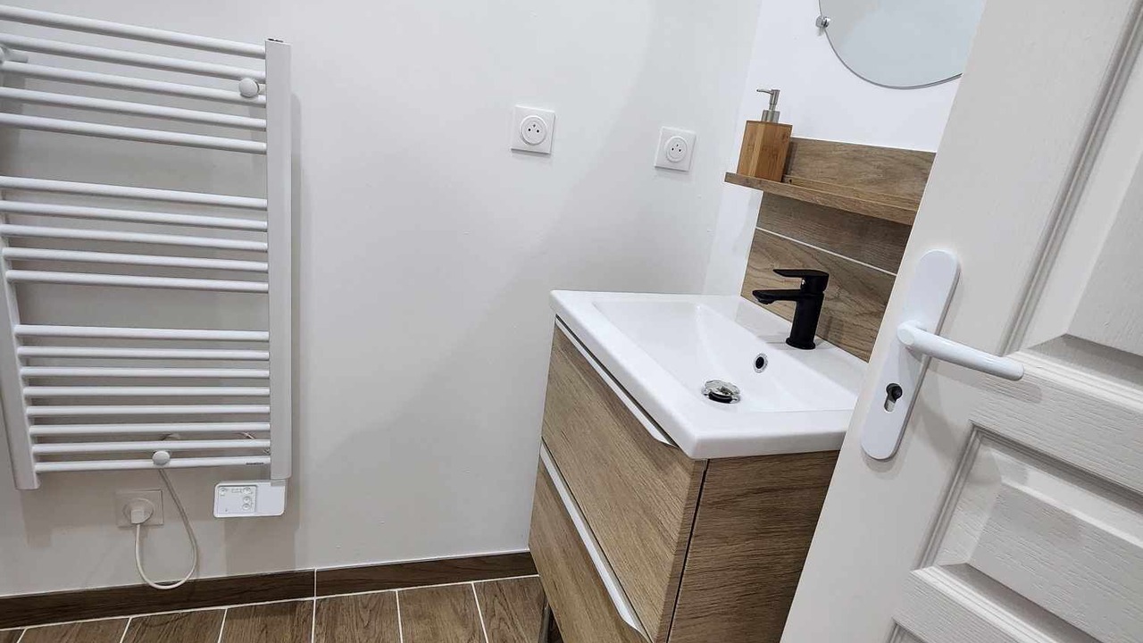 Photo of Bathroom in Ainay-le-Vieil