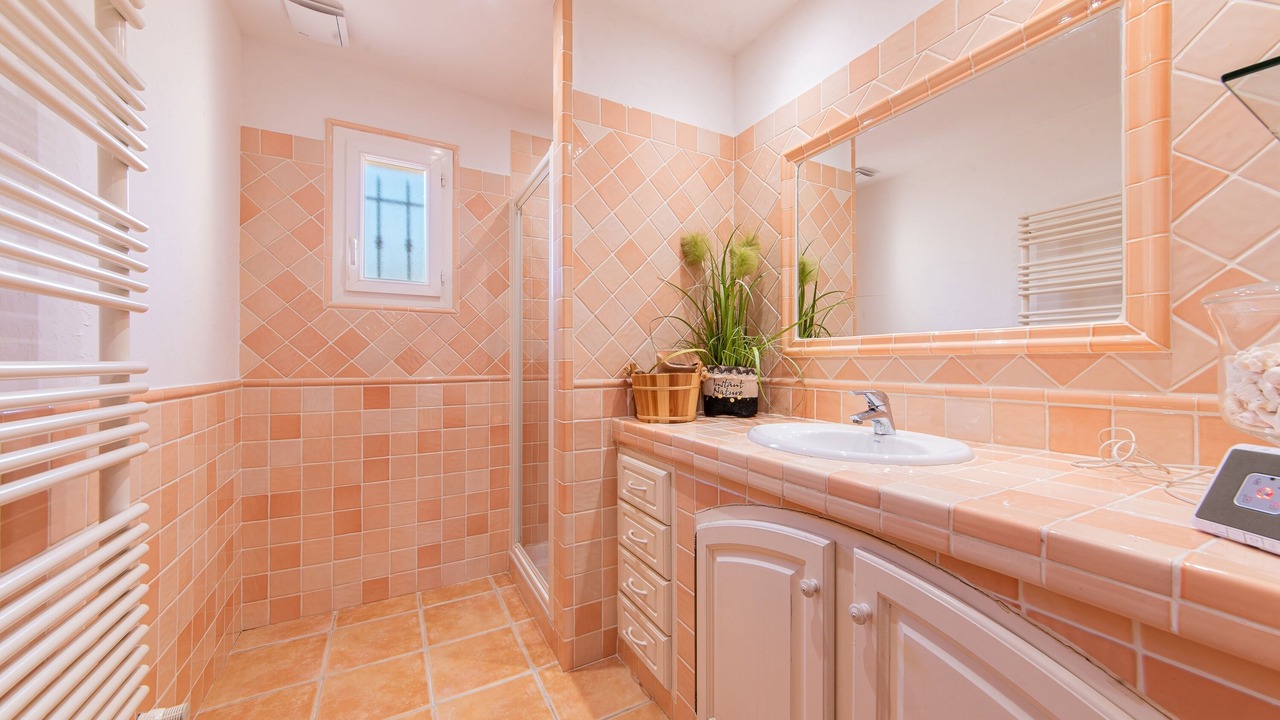 Photo of Bathroom in Aups