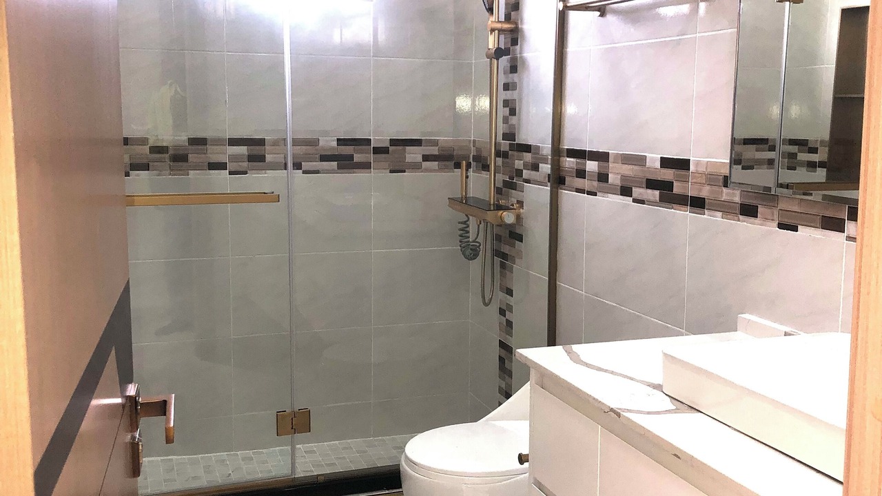 Photo of Bathroom in Runaway Bay
