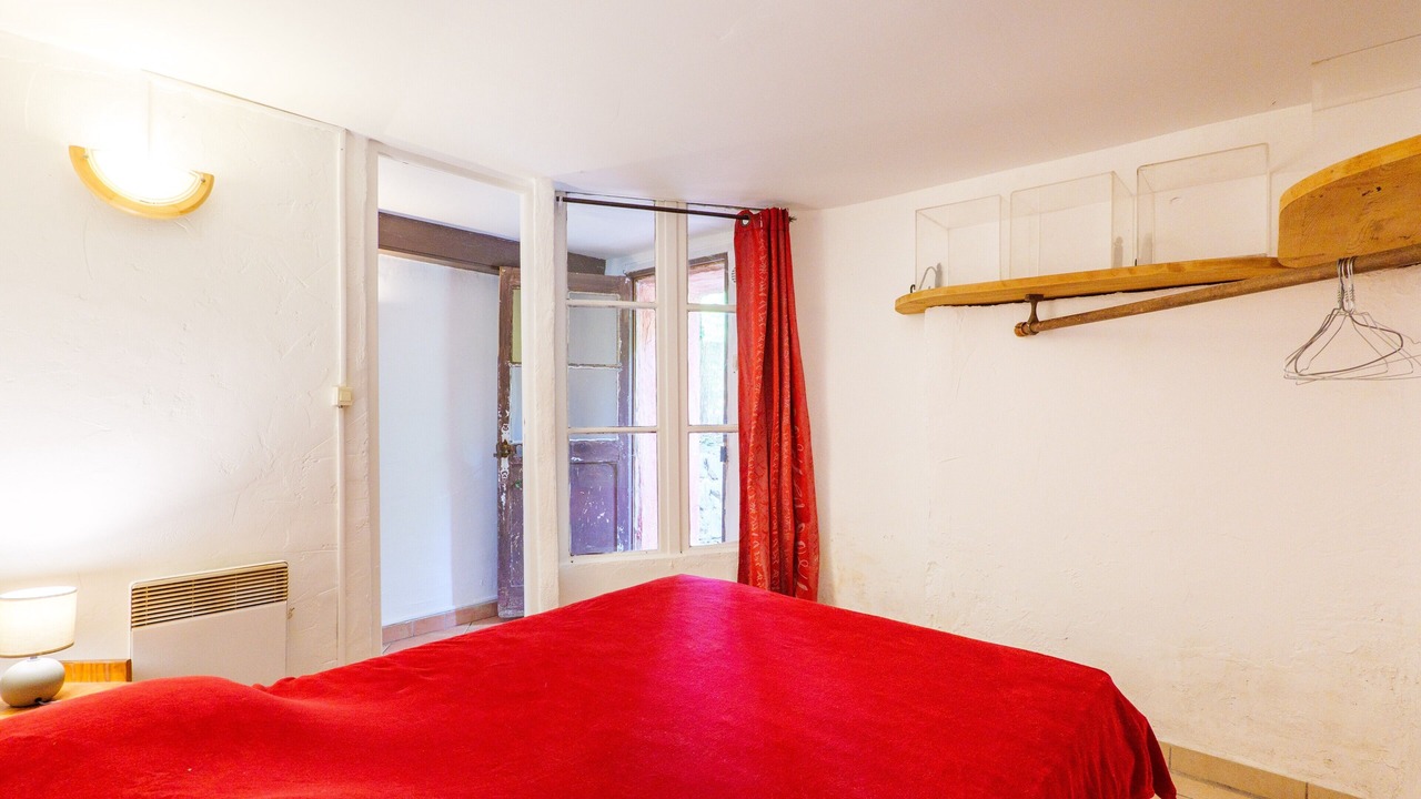 Photo of Bedroom in Aubenas