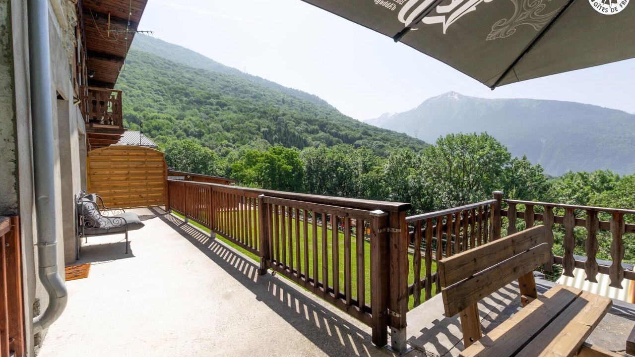 Photo of Patio Balcony in Saint-Michel-de-Maurienne