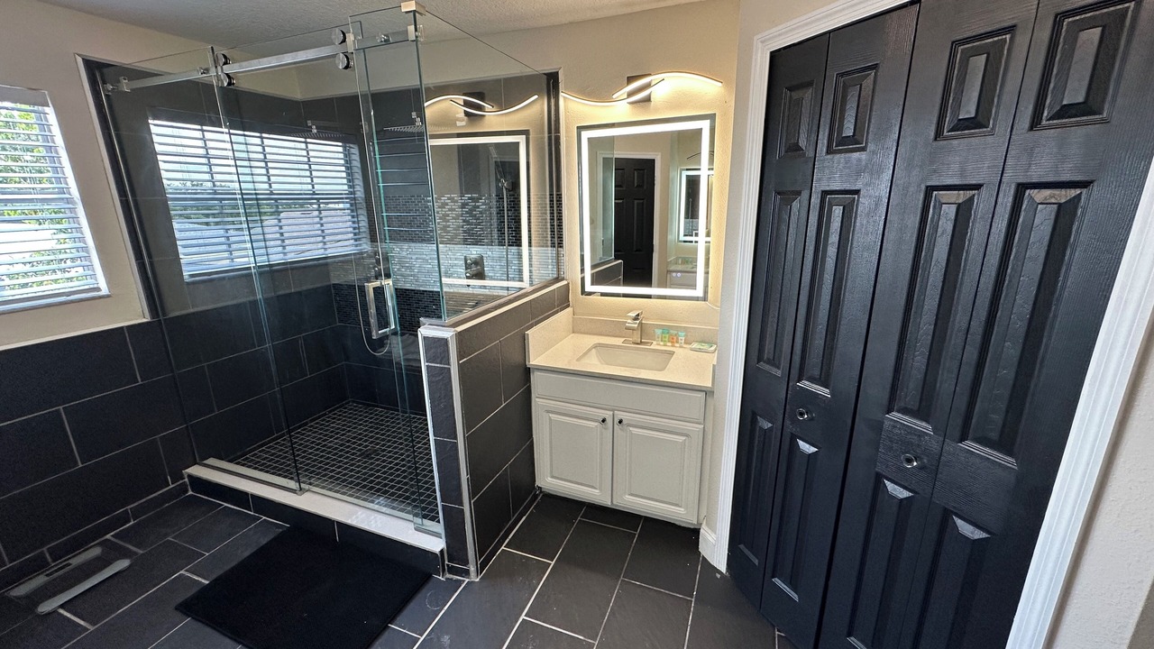 Photo of Bathroom in West Haven