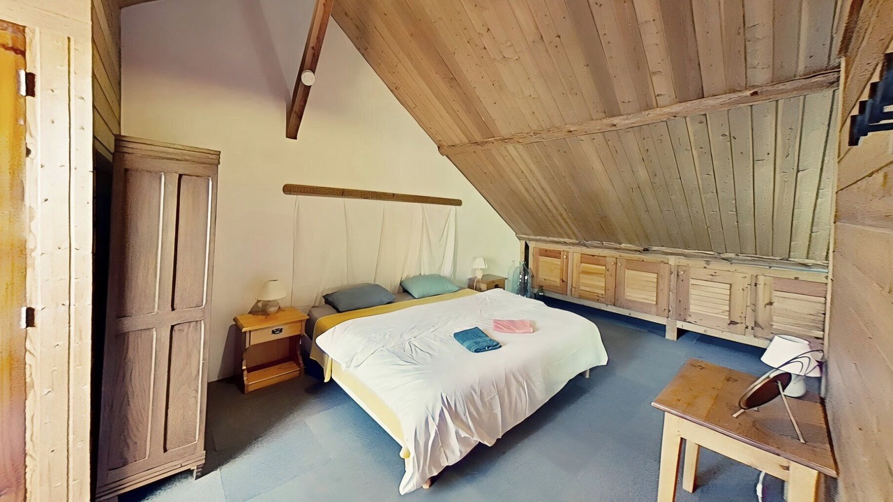 Photo of Bedroom in Molines-en-Queyras