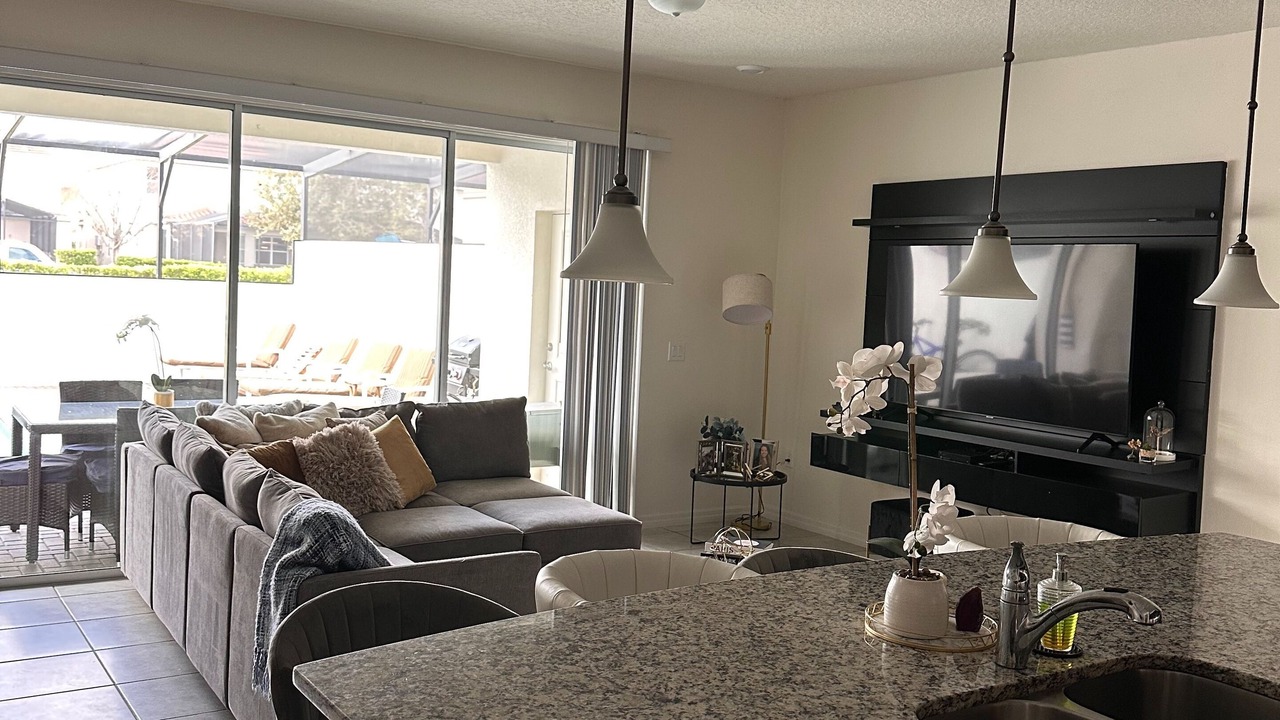 Photo of Livingroom in Loughman