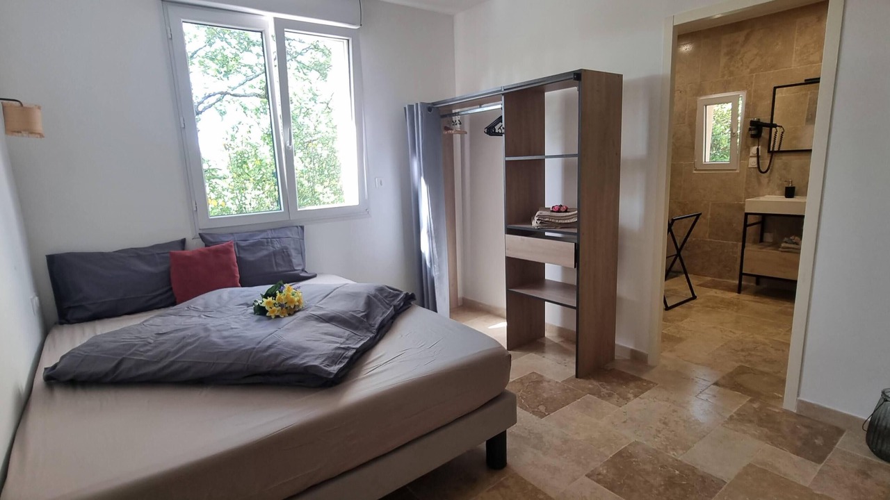 Photo of Bedroom in Varages