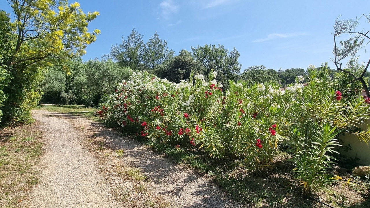 Photo of Outdoor in Varages