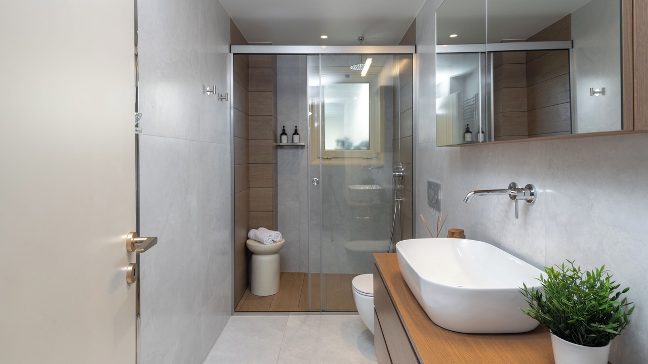 Photo of Bathroom in Nea Alikarnassos