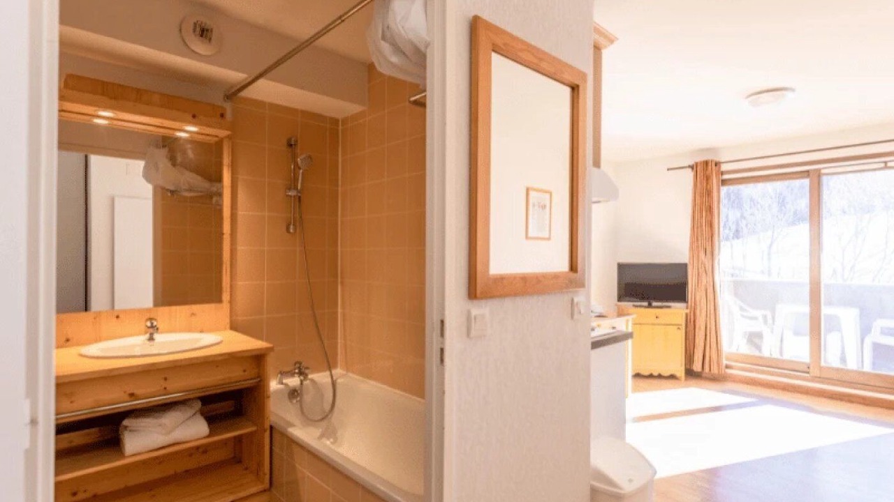 Photo of Bathroom in Les Bottieres