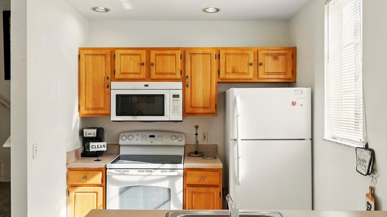 Photo of Kitchen in Venetian Bay Villages