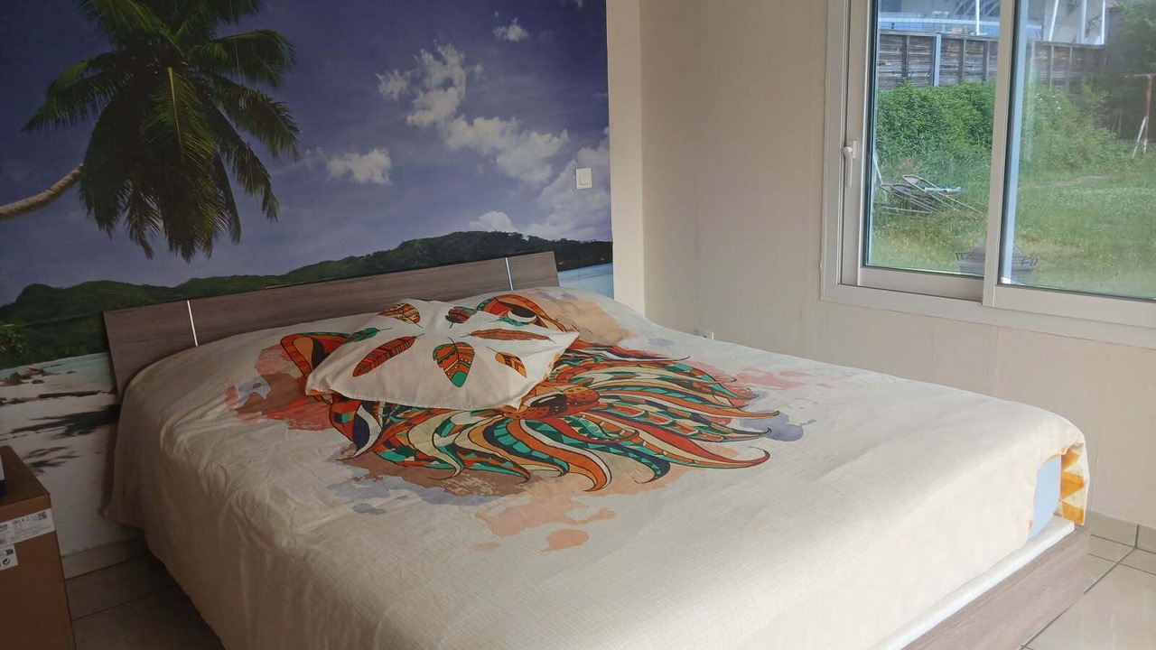 Photo of Bedroom in Decines-Charpieu