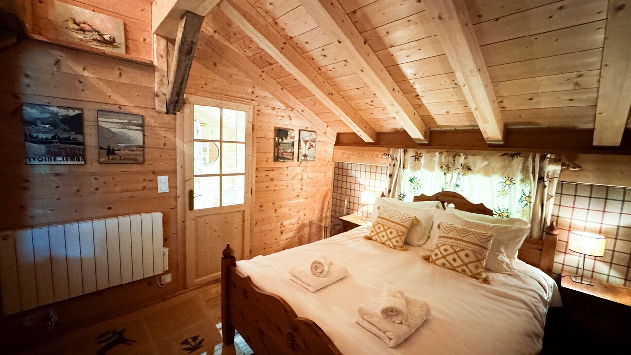 Photo of Bedroom in Saint-Jean-dʼAulps