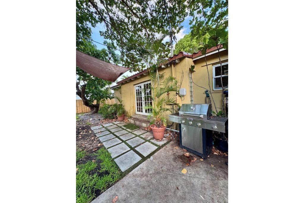 Photo of Patio Balcony in Miami Shores