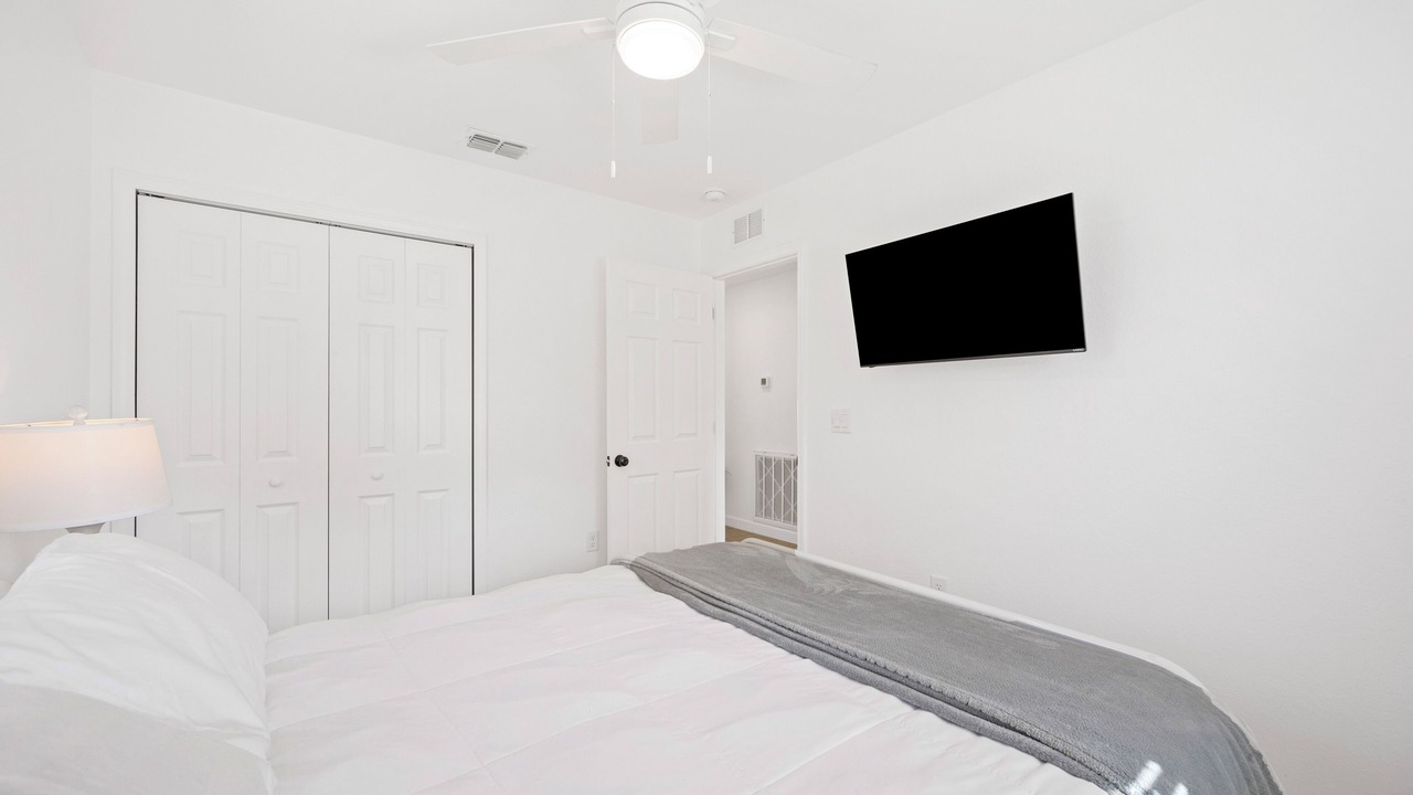 Photo of Bedroom in Lakeland