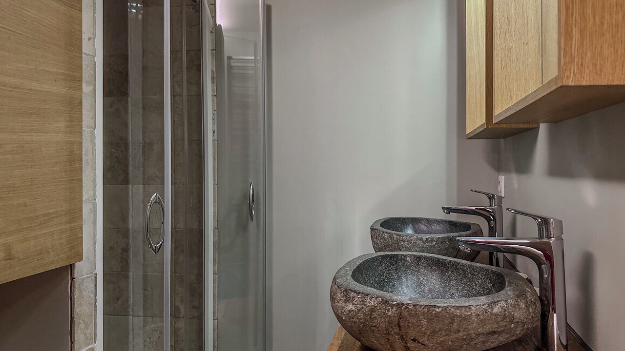 Photo of Bathroom in Secteur 2