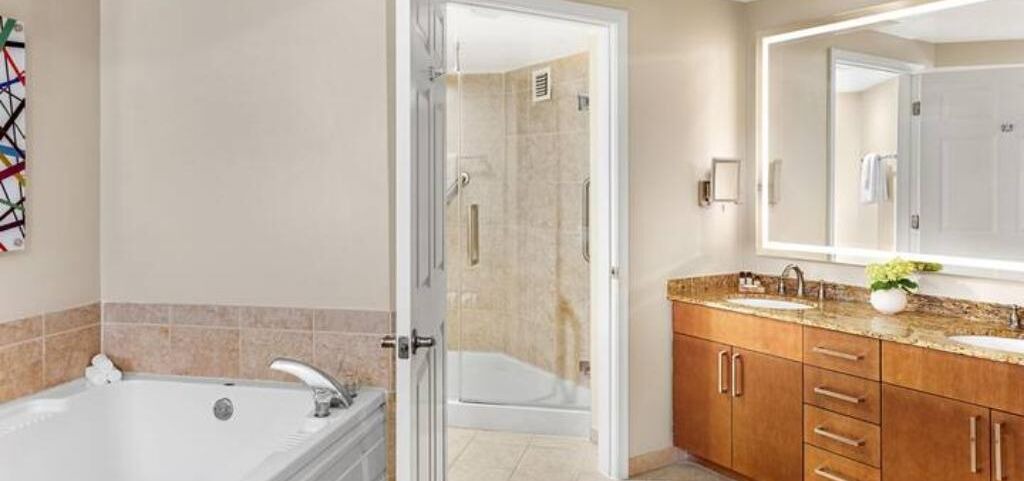 Photo of Bathroom in Doral