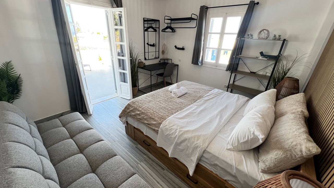 Photo of Bedroom in Parikia