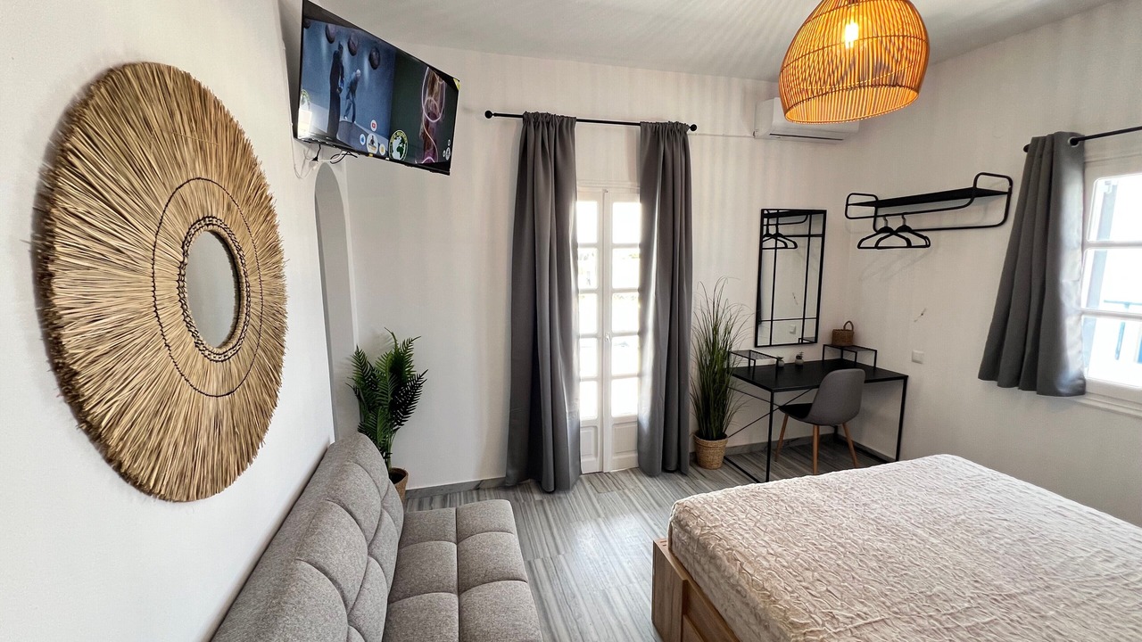 Photo of Bedroom in Parikia