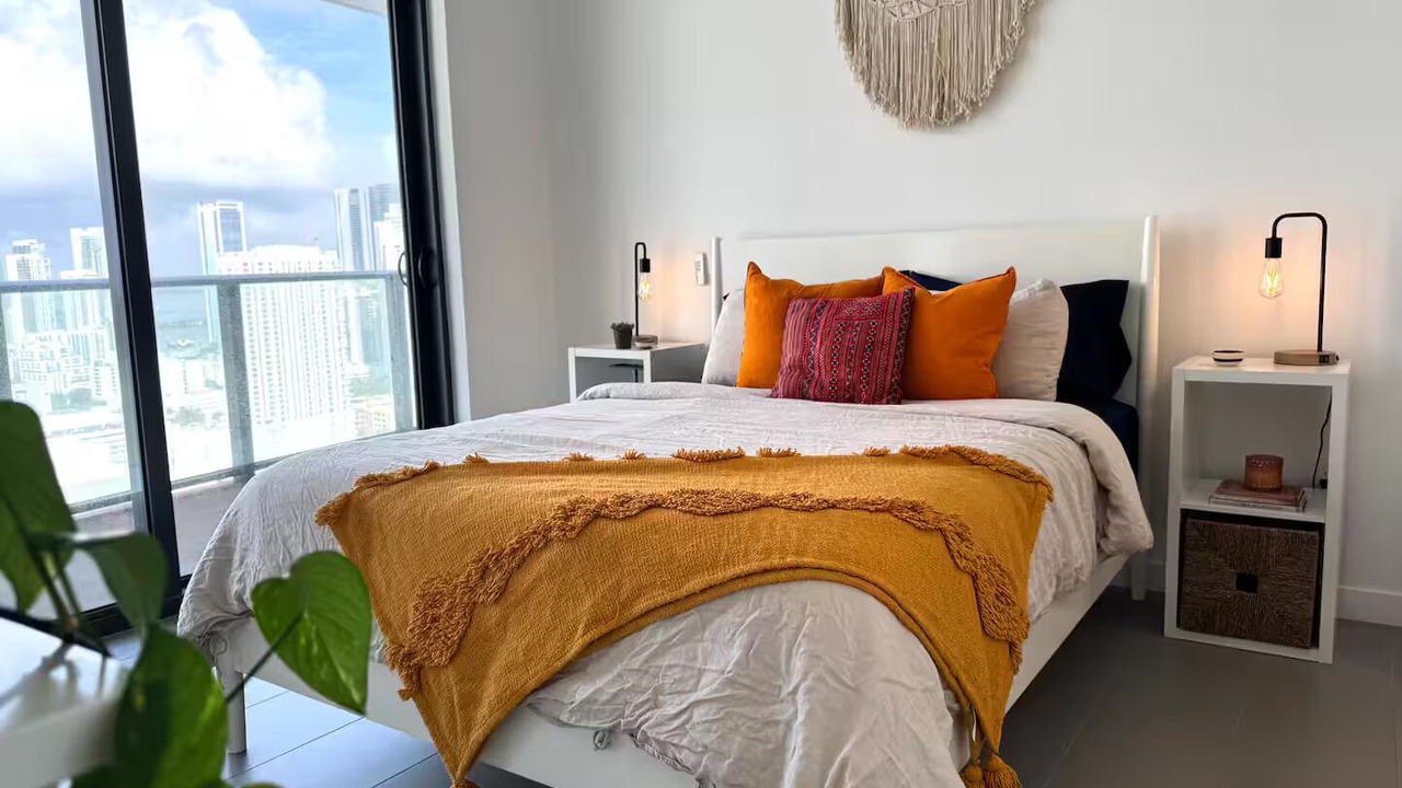 Photo of Bedroom in Town Square