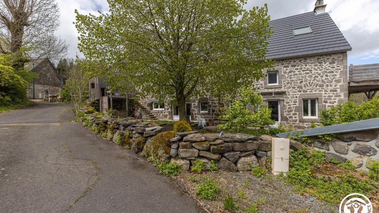 Photo of Outdoor in Saint-Victor-la-Riviere